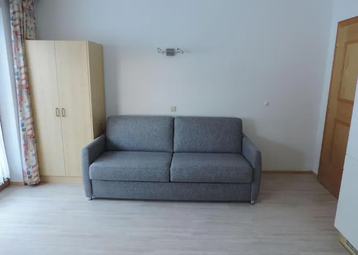 In Near Lift Apartment